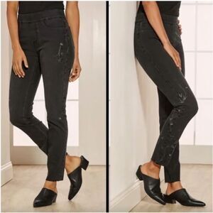 Soft Surroundings Stella Jeans Pull On Black Floral Embroidered Size Small 6-8